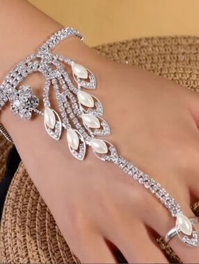 Elegant Silver Barefoot Sandals